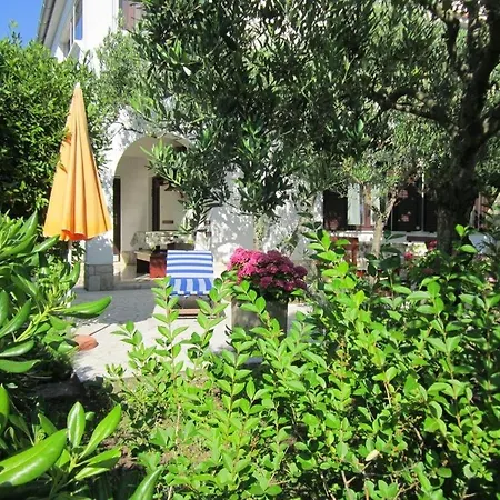 Losinj * مالي لوشينغْ