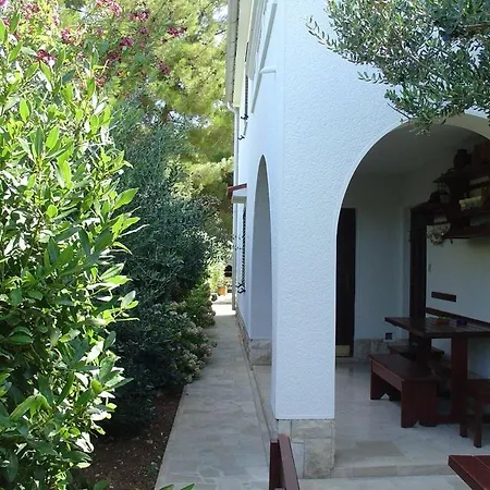 شقة Losinj *