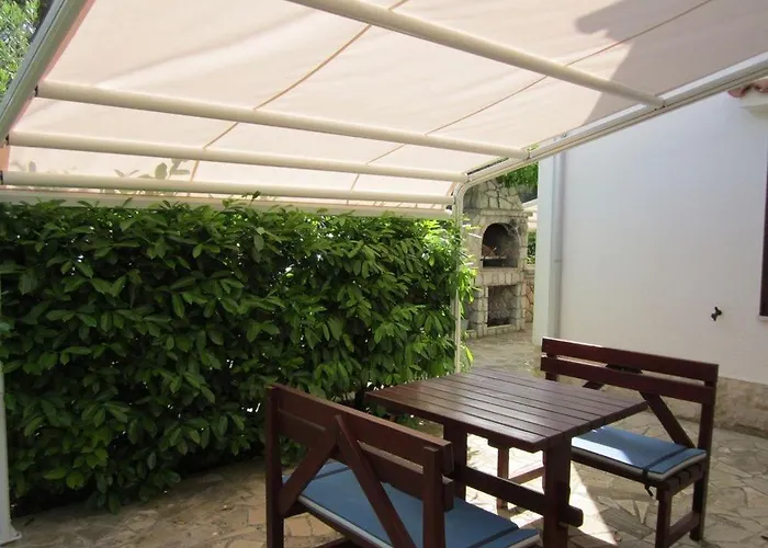 شقة Losinj *