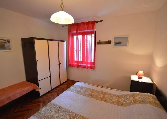 Losinj * مالي لوشينغْ